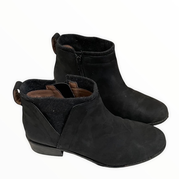Vionic Shoes - Vionic 7.5 Joslyn ankle boots black leather weather resistant neutral Womens